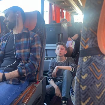 İstanbul Kalesi Seyahat Otobüs Yolculuğunda Yaşanan Gecikme Ve Mağduriyet