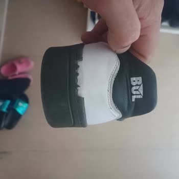 Buldozer Bos Bir Marka