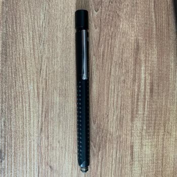 Faber Castell Kalemin Uç Kısmı Kırıldı
