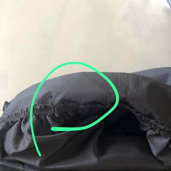 Parga_ng_ Saygısız Ve Satışını Yaptığı Ürünlerin Arkasında Durmayan Satıcı