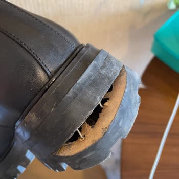 Derimod Ürünlerinin Arkasında Durmuyor