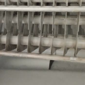 Arçelik Buzdolabı İç İzalasyon Kabinin Yırtılması