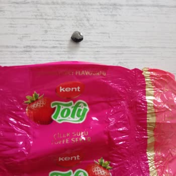Kent Şekerleri Kent-Toffy Şekeri İçinden Metal Parça Çıktı.