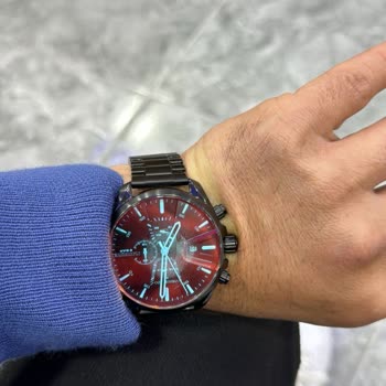 Saat & Saat Firması Bir Pili Bile Değiştiremiyor