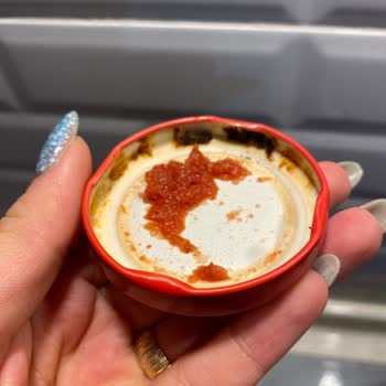 Burcu Gıda Marketten Alınan Domates Ürününde Küf Sorunu
