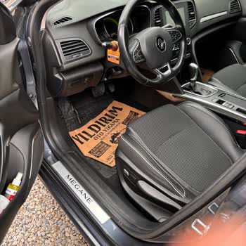 Renault Megane 4 Koltuk Gıcırtı Sesi