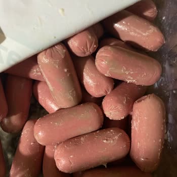 Banvit Piliç Kokteyl Sosis Bozuk Rengi