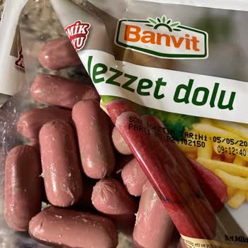 Banvit Piliç Kokteyl Sosis Bozuk Rengi