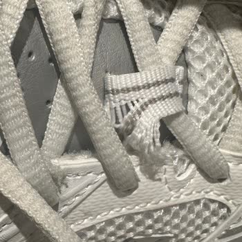 Sneaks Up İnceleme Birimi Ve Hilltown AVM Sneaks Up Şubesi Şikayeti