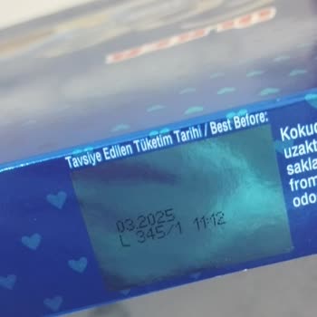 Ülker Çikolata Kutusunda Beklenmedik Misafir: Kıl Problemi