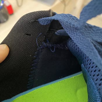 Nike Aldığım Ayakkabı 1 Saatte Dağılmaya Başladı