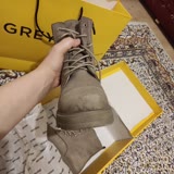Greyder Ayakkabı Renk Atıyor