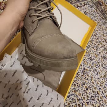 Greyder Ayakkabı Renk Atıyor