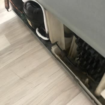 İzmir Merkez Servisleri Bosch Yetkili Servisi Değil, Paravan Yetkili Servis "Gezici Servis "