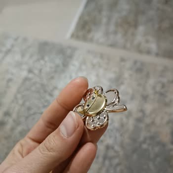 Tuba Mutioğlu Terbiyesizlik Ve İlgisizlik