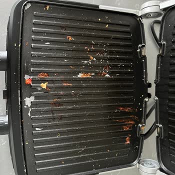 Tefal Gourmet Tost Makinesi Tabla Soyulması