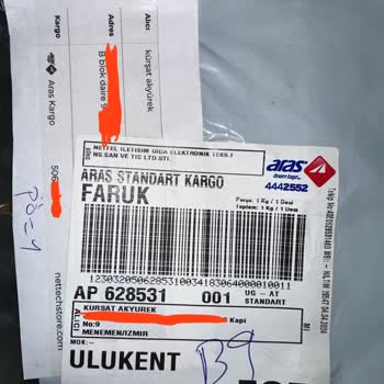 Nettech Sağlam Olan Orijinal Parça Çıkarılıp Yan Sanayi Parça Takılmış.