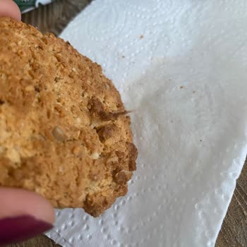 Eti Gıda Eti Kurabi'nin İçinden İp Çıktı