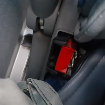 Güney Akdeniz Seyahat Emniyet Kemeri Kırık