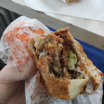 Popeyes Kemikli Sandviç İsteyenler
