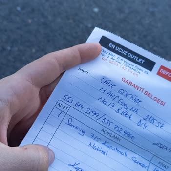 Ürettiğinin Sorumluluğunu Almayan Samsung