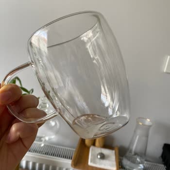 LC Waikiki Çift Cidarlı Bardak İçine Su Aldı