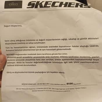 Skechers Müşteri Önemsemiyor 4 Aylık Ayakkabı Parçalandı