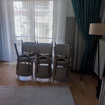 Kelebek Mobilya Satarken İyi Sonrasında Mağduru Yaşatır