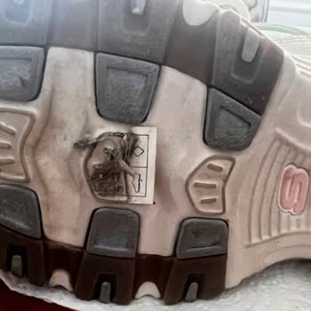 Skechers Ayakkabıda Dikiş İpliğinde İlk Kullanımda Açılma