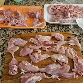 Biçen Market Kasap Reyonu Soğuksu