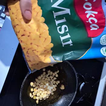 A101 Den Mısırda Kurt Çıktı