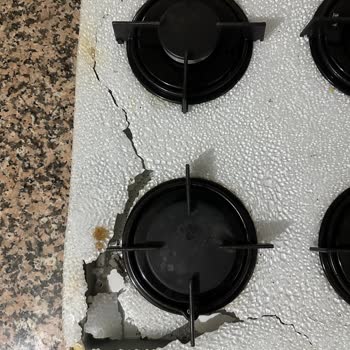 Beko Ankastre Ocak Cam Patlaması