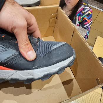 Boyner Elazığ Adidas Marka Ayakkabı
