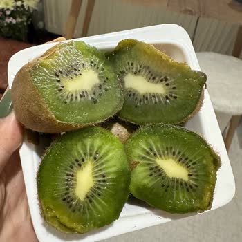 Namlı Hipermarketleri Ürün Çürük Çıktı