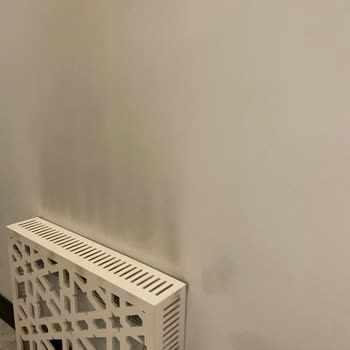 Sur Yapı Marka AVM Bebek Bakım Odasındaki Hijyen Sorunu