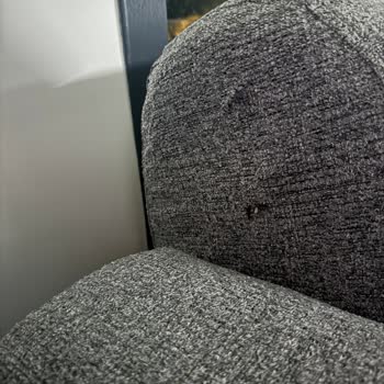 Divanev Kırık Ve Yırtık Ürün Gönderildi