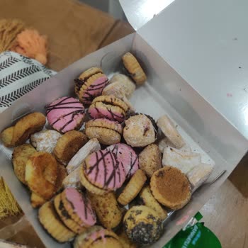 Tatbak Gıda Bayatlamış Ürünler Çöpe Attık