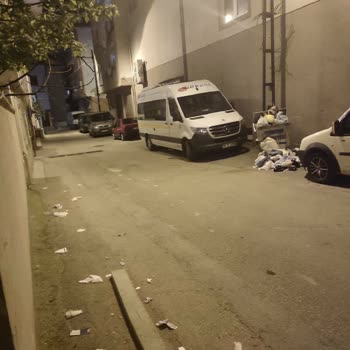 Bursa Yıldırım Belediyesi Yıldırım Bölgesi Çiçek Caddesi Ve Sokakların Son Hali Seçimden Sonra