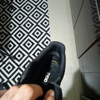 Adidas Ayakkabının Çok Kısa Sürede Yırtılması