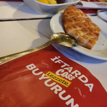 Baydöner İftar Menüsü Böyle Olmamalı