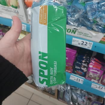 A101 Çöp Poşeti Yırtık