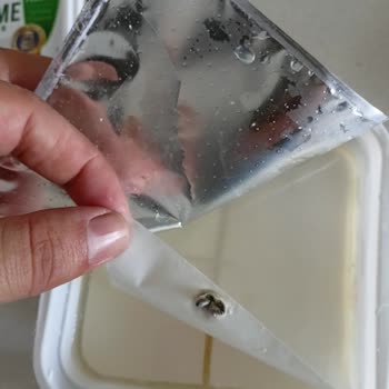 Tek Süt Süzme Peynir Küf Topu