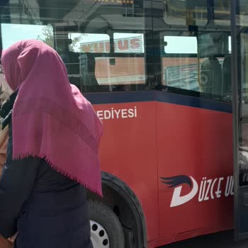 Düzce Belediyesi Otobüs Şikayeti (Yolda Kalma)