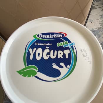 Demircan Süt Yoğurtta Gerçi Yoğurt İsmi Kendi Yoğurtla Alakası Yok Orijinalliği Şüpheli Yoğurt