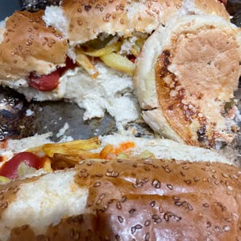 BİM Unlüx Gurme Sandviç Ekmek Bayat Çıktı Başak Gıda