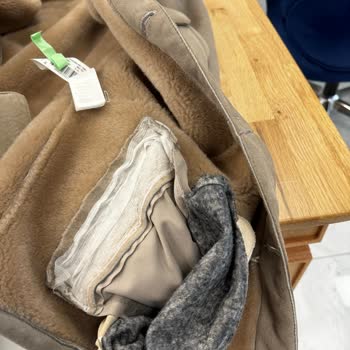 Dry Center Capitol Deri Montumu Param Parça Teslim Etti.