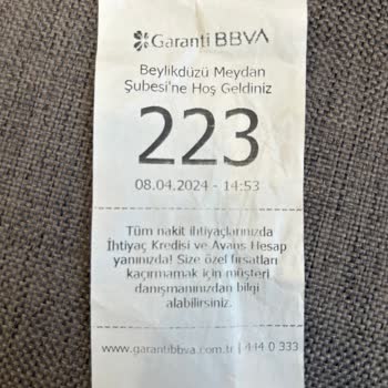 Garanti BBVA Şubelerinde Uzun Bekleme Süresi