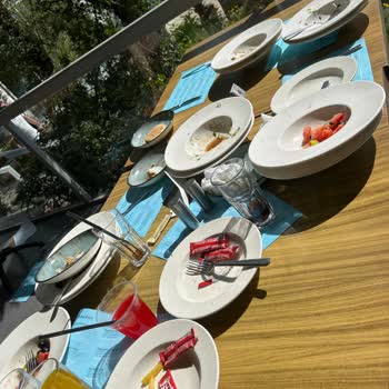 Pine Bay Holiday Resort Kötü Hizmet Tatiliniz Hüsran Olmasın