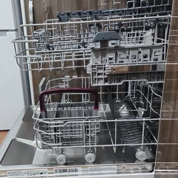 Arçelik 6144 Arızalı Bulaşık Makinesi