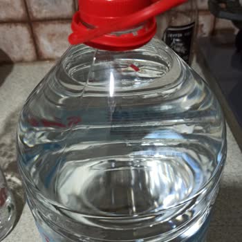 Sarıkız Maden Suyu Şişesinde Plastik Parçalar Var